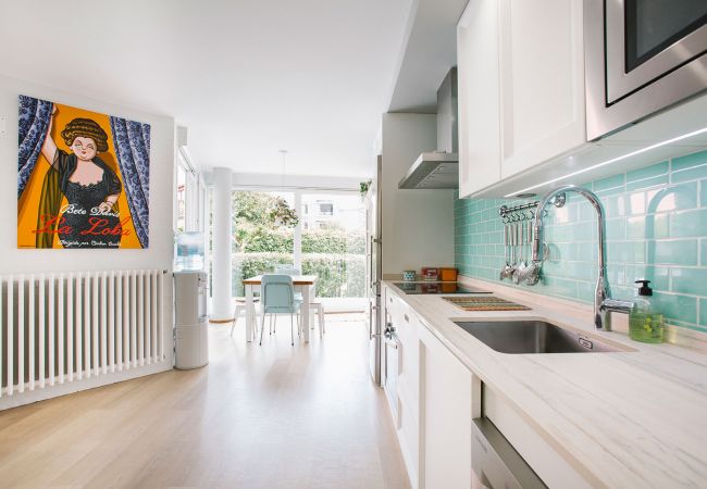 Apartamento en San Sebastián/Donostia - VILLA ONDARRETA CON PARKING Y AC