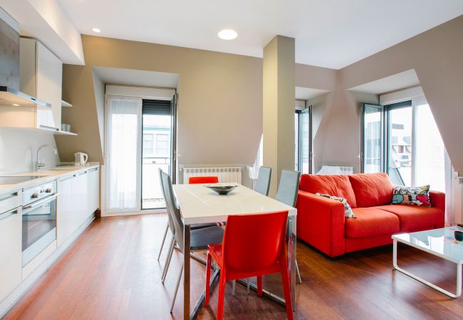 Apartamento en San Sebastián/Donostia - Z1 Atico centro larga estancia - long stay only
