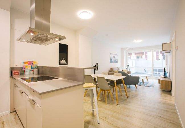 Apartamento en San Sebastián/Donostia - M Gloria Suites 5 1C  inner courtyard, one bedroom