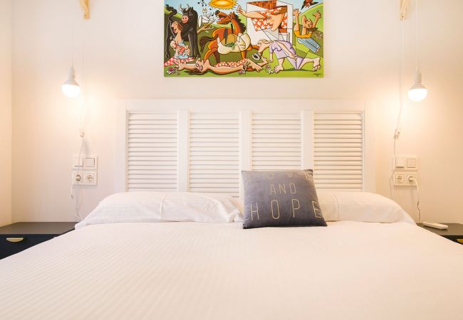 Apartamento en San Sebastián/Donostia - E 2 BEDROOM FAMILY APARTMENT SAN MARCIAL 33 Apartamento en San Sebastián/Donostia - E 2 BEDROOM FAMILY APARTMENT SAN MARCIAL 33