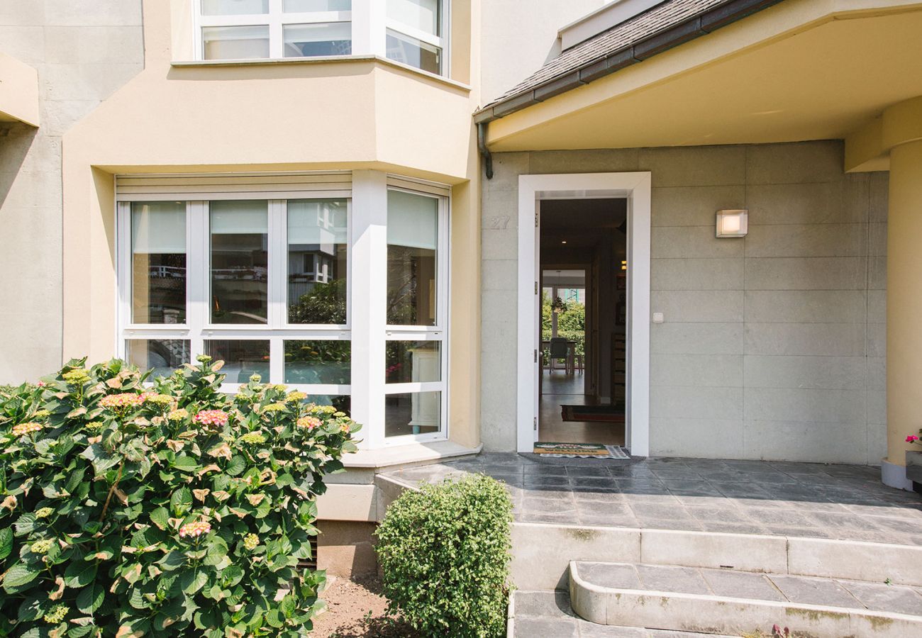 Apartment in San Sebastián - VILLA ONDARRETA CON PARKING Y AC Apartment in San Sebastián - VILLA ONDARRETA CON PARKING Y AC