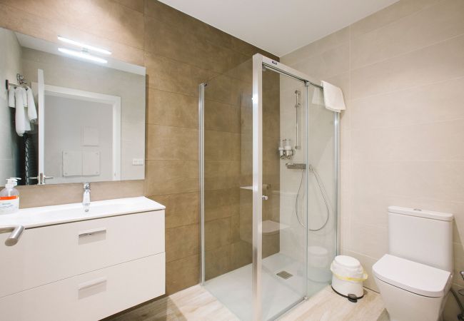 Apartment in San Sebastián - K Gloria Suites 5 1B one bedroom street facing Apartment in San Sebastián - K Gloria Suites 5 1B one bedroom street facing