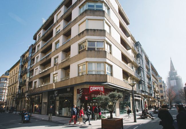 Apartment in San Sebastián - E 2 BEDROOM FAMILY APARTMENT SAN MARCIAL 33 Apartment in San Sebastián - E 2 BEDROOM FAMILY APARTMENT SAN MARCIAL 33