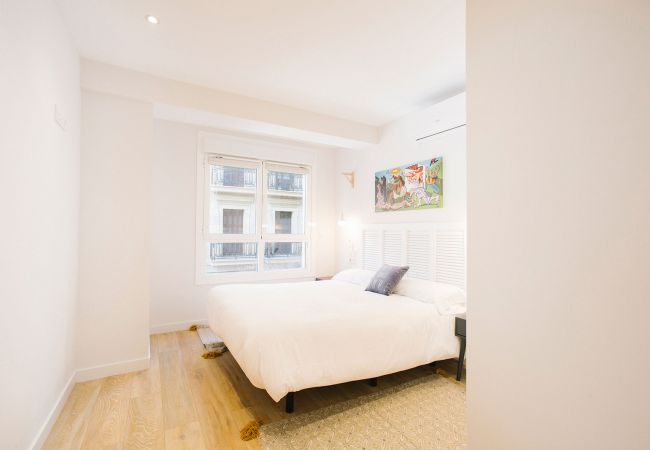 Apartment in San Sebastián - E 2 BEDROOM FAMILY APARTMENT SAN MARCIAL 33 Apartment in San Sebastián - E 2 BEDROOM FAMILY APARTMENT SAN MARCIAL 33