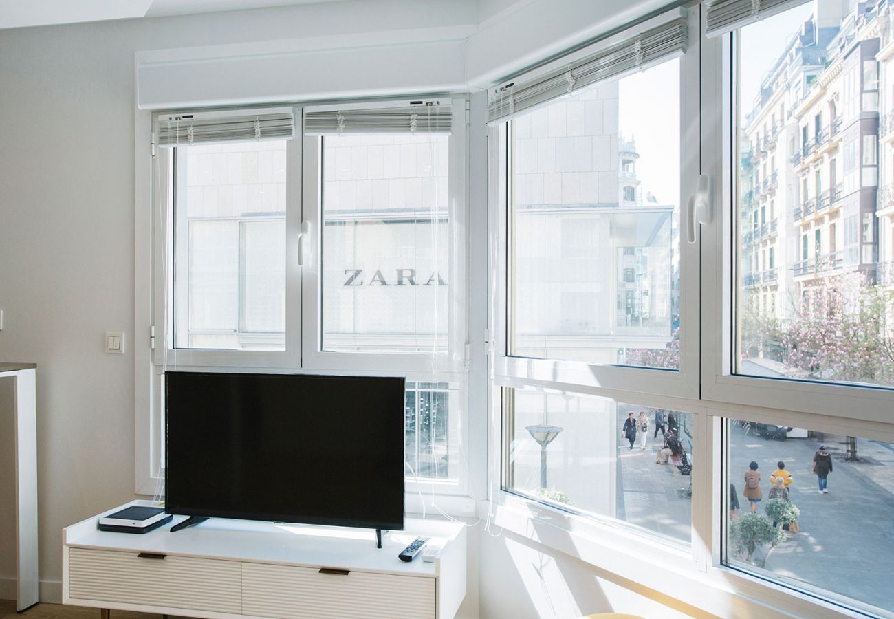 Apartment in San Sebastián - E 2 BEDROOM FAMILY APARTMENT SAN MARCIAL 33 Apartment in San Sebastián - E 2 BEDROOM FAMILY APARTMENT SAN MARCIAL 33