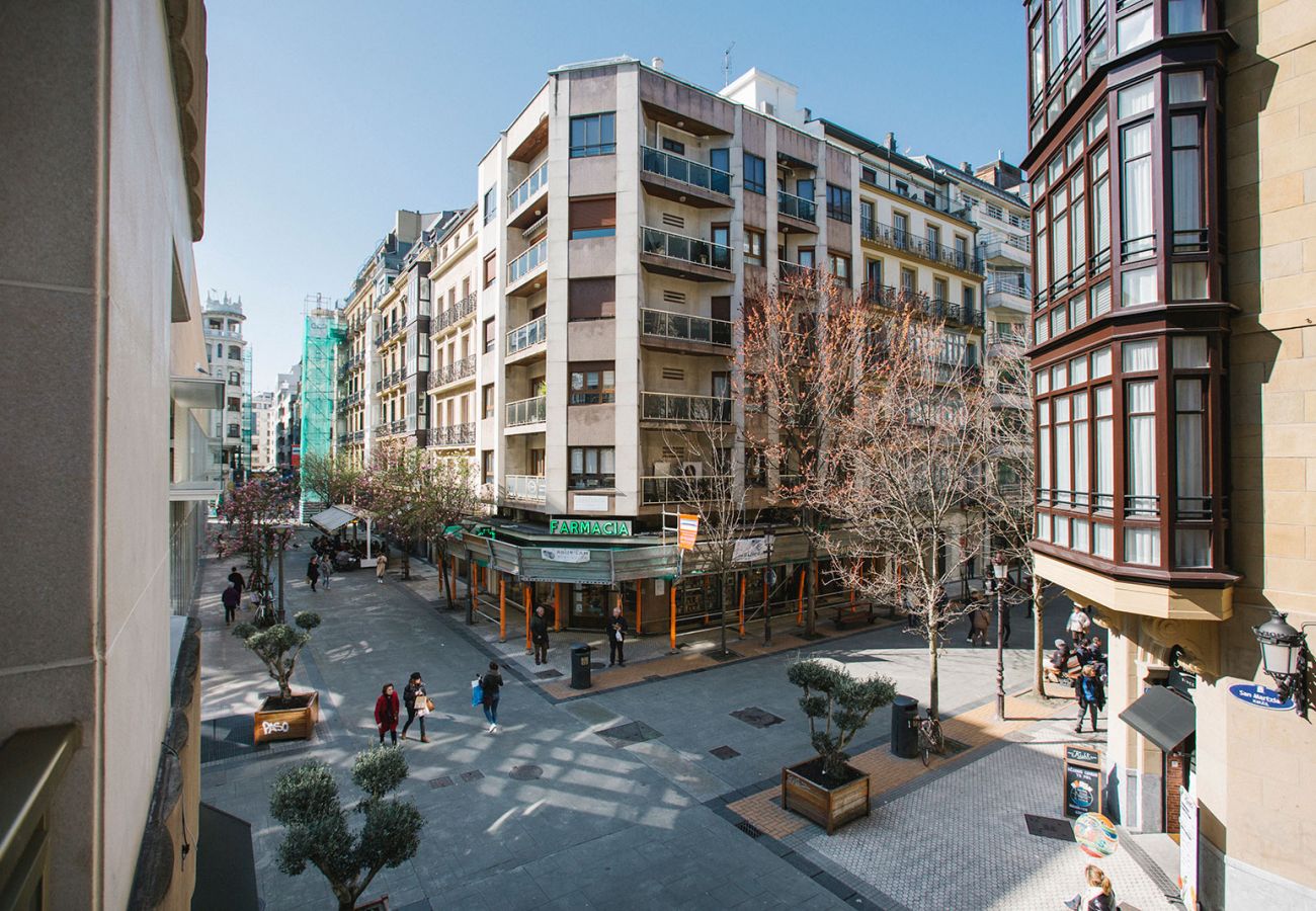 Apartment in San Sebastián - E 2 BEDROOM FAMILY APARTMENT SAN MARCIAL 33 Apartment in San Sebastián - E 2 BEDROOM FAMILY APARTMENT SAN MARCIAL 33