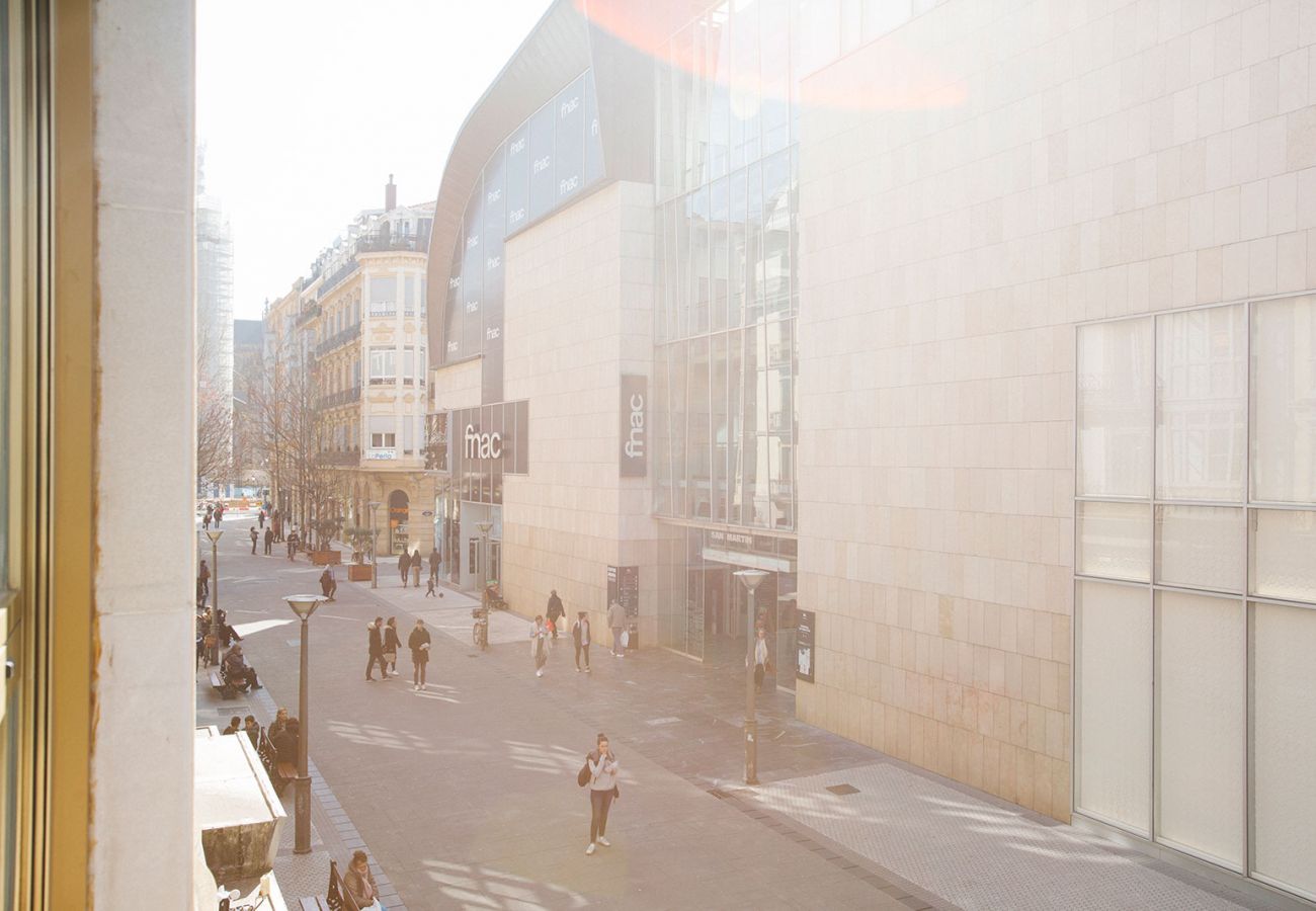 Apartment in San Sebastián - E 2 BEDROOM FAMILY APARTMENT SAN MARCIAL 33 Apartment in San Sebastián - E 2 BEDROOM FAMILY APARTMENT SAN MARCIAL 33