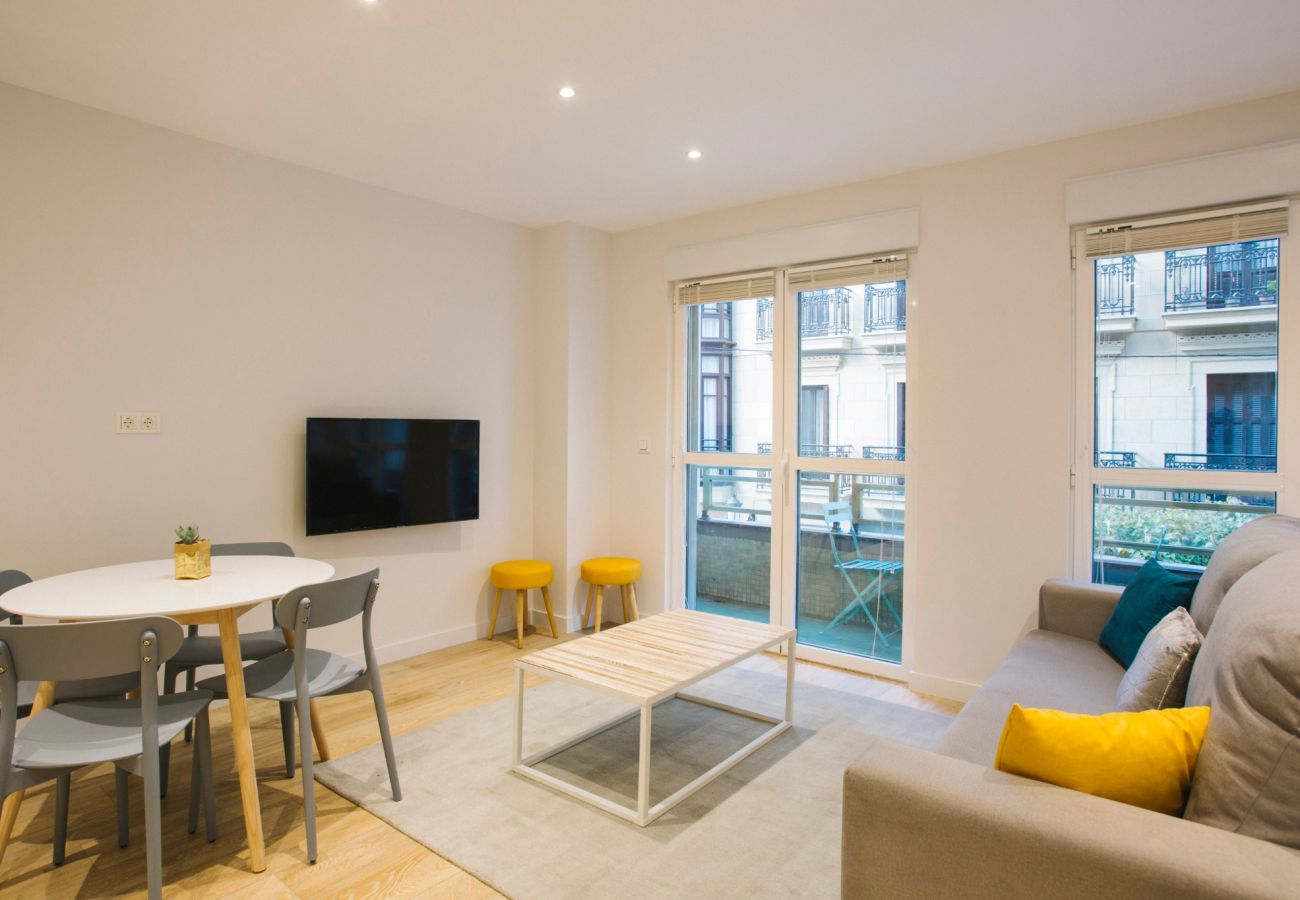 Apartment in San Sebastián - E1 APARTMENT WITH BALCONY IN SAN MARCIAL 33 Apartment in San Sebastián - E1 APARTMENT WITH BALCONY IN SAN MARCIAL 33